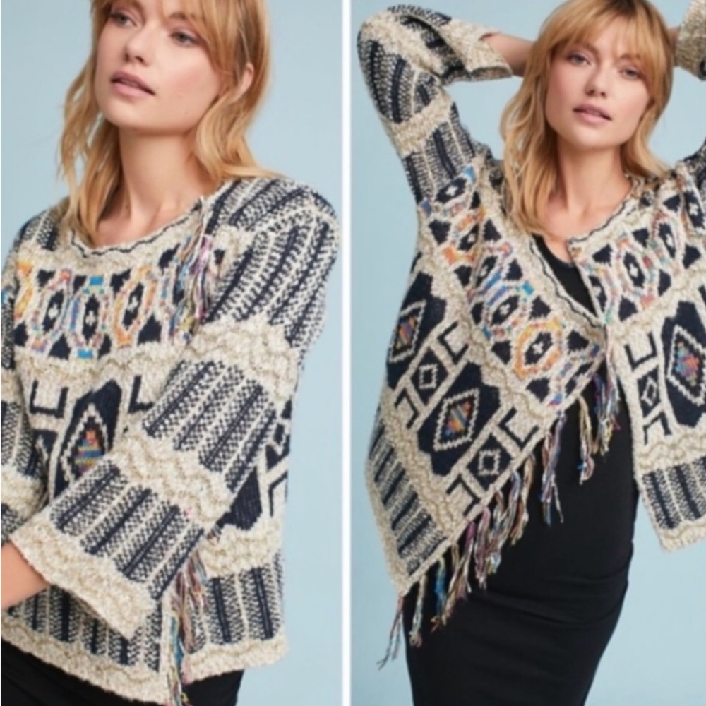 Anthropologie Moth Spectra
Aztec Print Fringed Cardigan
Sweater Size S.